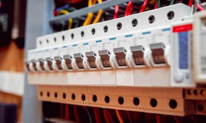 Sell Circuit Breakers In Los Angeles CA